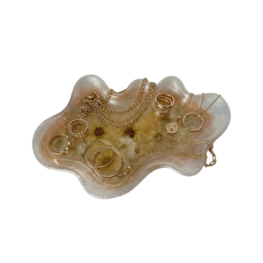 Wavy Pressed Flower Resin Jewelry Tray - Peaches & Cream