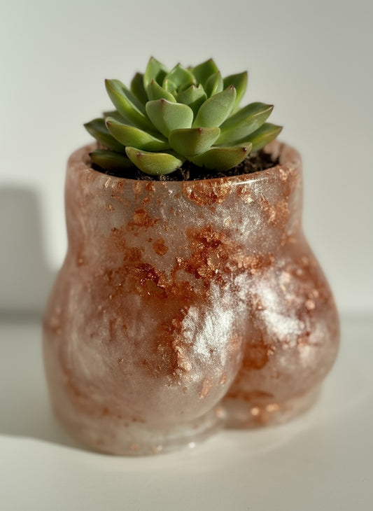 Sweet Cheeks Pot image 0