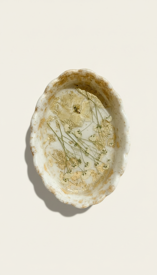 Pressed Flower Resin Trinket Tray | Draped in Gold