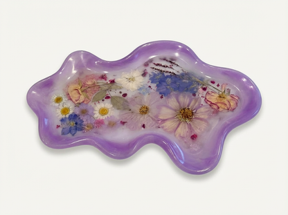 Wavy Pressed Flower Resin Jewelry Tray – Purple Wildflowers