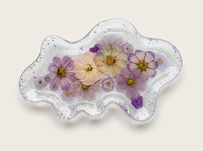 Wavy Pressed Flower Resin Jewelry Tray – Purple All Day