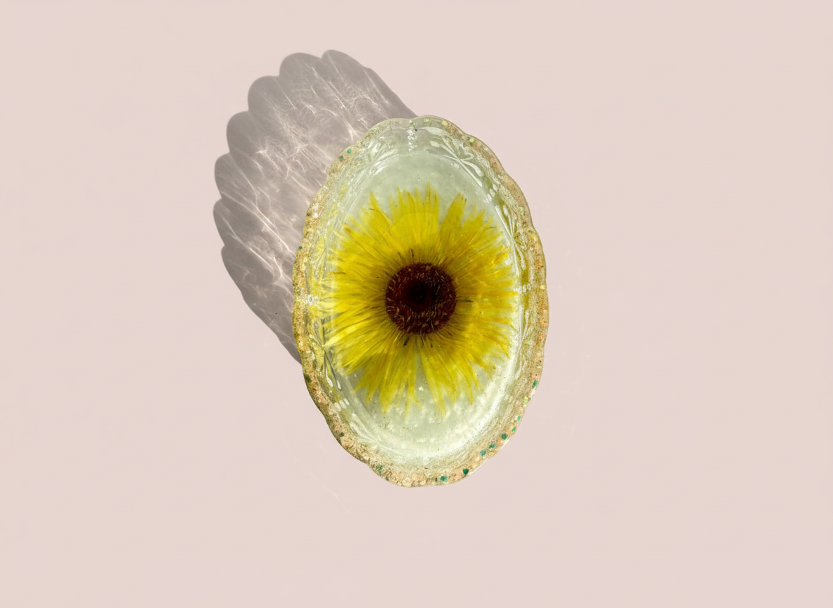 Pressed Flower Resin Trinket Tray | Yellow Paradise