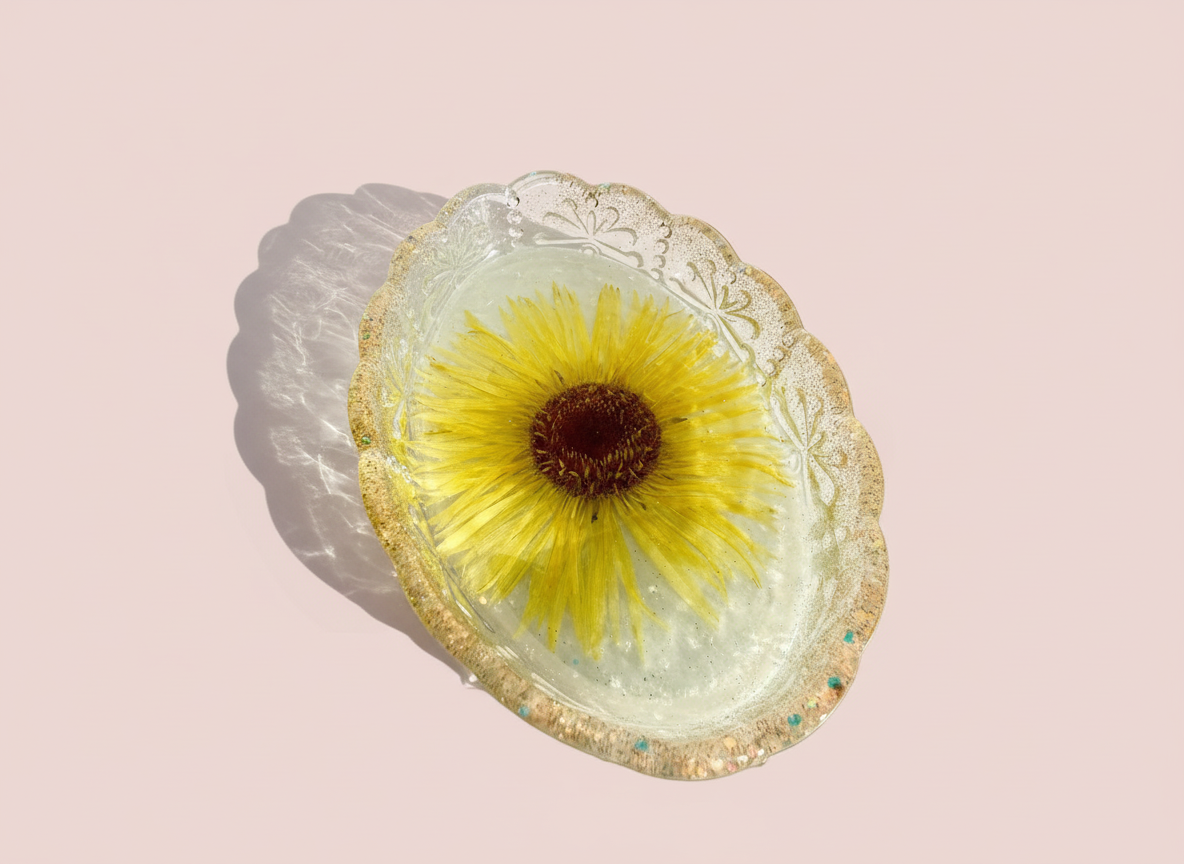 Pressed Flower Resin Trinket Tray | Yellow Paradise