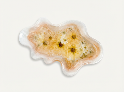 Wavy Pressed Flower Resin Jewelry Tray - Peaches & Cream